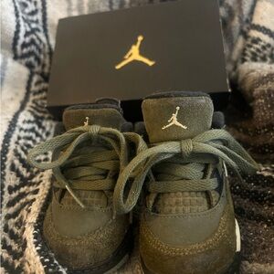 Jordan 4 Retro SE Craft